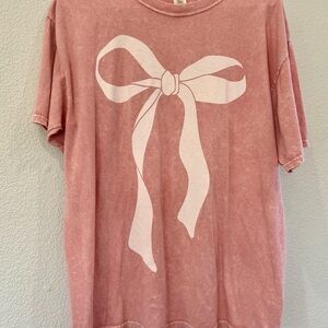 Altar’d State- Oversized Bow Tee (New)